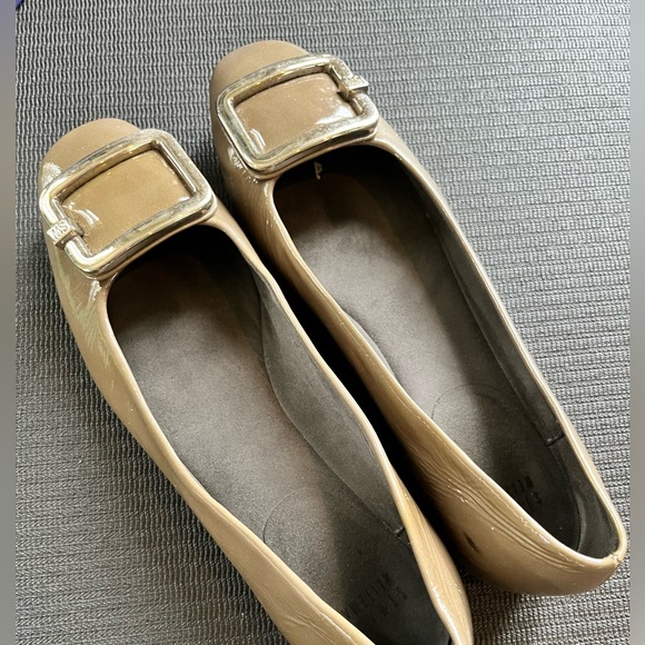 Stuart Weitzman flats in mist aniline - Picture 2 of 4